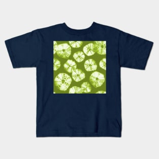 Shibori Kumo tie dye white dots over lime green Kids T-Shirt